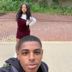 Meet your Posher, Maya